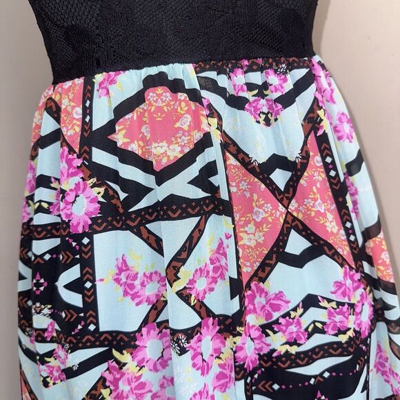 Xhilaration Bandeau Halter Maxi Dress Long Geometric Design Multicolor Sz XS EUC - Picture 9 of 12